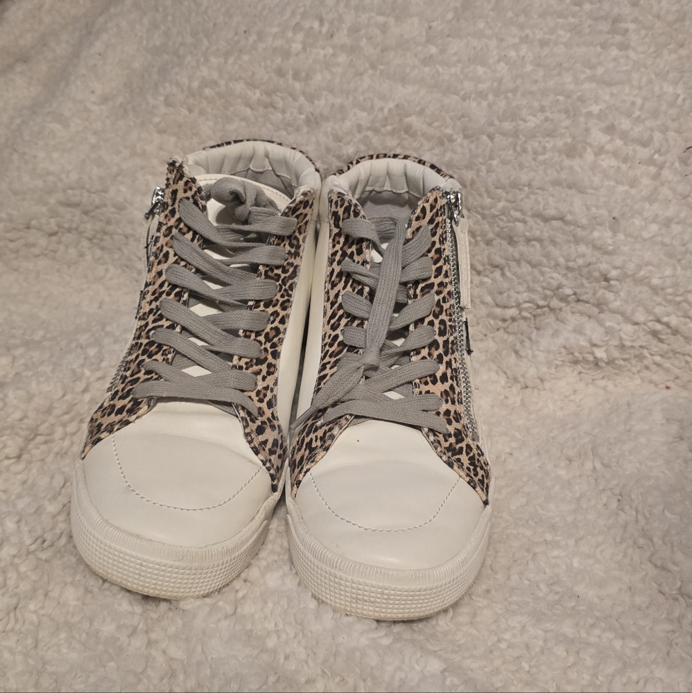 Dolce Vita Leopard Print High-Top Sneakers